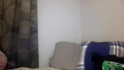 Snapshot of squirtn4mee chatting on October 16, 8:59 am Squirtn4mee online show from October 16, 8:59 am