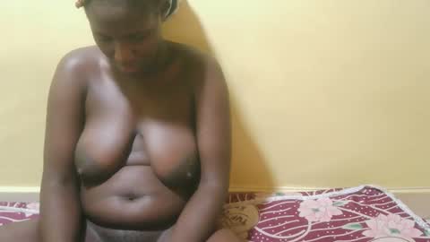 squirtypussie online show from April 25, 7:22 am