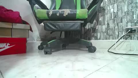 sr master cum its my old account online show from February 9, 6:34 pm