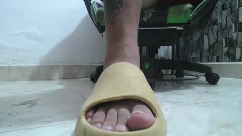 sr master cum its my old account online show from June 17, 9:01 am