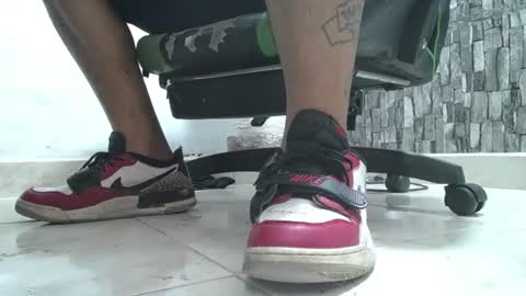 sr master cum its my old account online show from June 20, 6:49 am