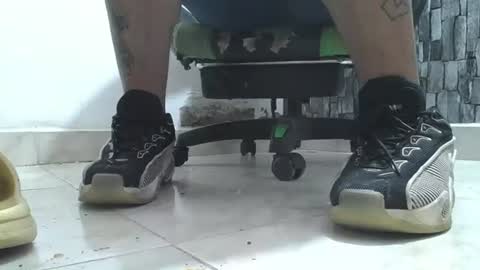 sr master cum its my old account online show from July 13, 10:12 pm