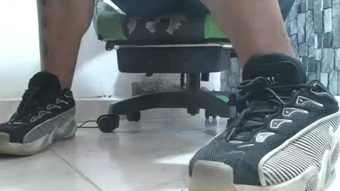 sr master cum its my old account online show from July 14, 6:13 pm