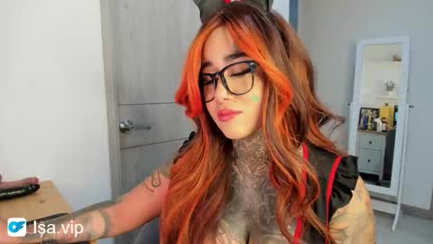 Snapshot of srta_roja chatting on February 26, 12:31 am Srta Roja online show from February 26, 12:31 am