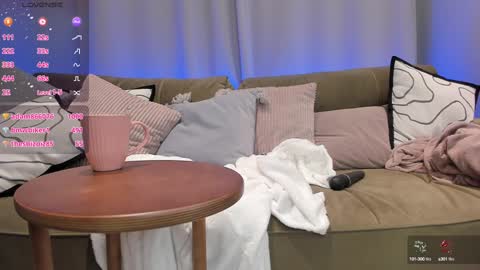 Alexandra online show from January 31, 9:05 pm