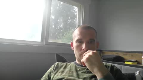 sscccooottt online show from May 26, 1:12 am