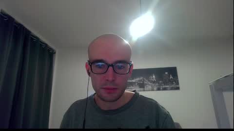 Snapshot of ssenzo chatting on December 6, 7:10 am ssenzo online show from December 6, 7:10 am