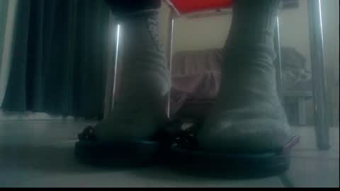 Snapshot of ssenzo chatting on December 30, 7:37 am ssenzo online show from December 30, 7:37 am