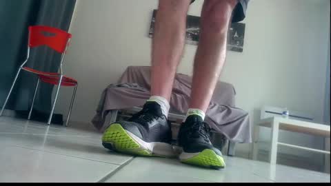 Snapshot of ssenzo chatting on October 25, 9:06 am ssenzo online show from October 25, 9:06 am