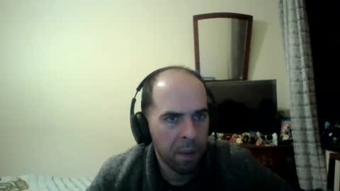 Snapshot of sstrasser chatting on December 14, 2:56 am ShYgUy online show from December 14, 2:56 am