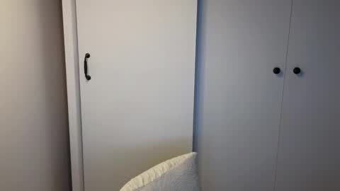 Snapshot of st1vemaster01 chatting on October 17, 6:43 pm st1vemaster01 online show from October 17, 6:43 pm