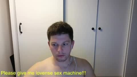 st1vemaster01 online show from May 2, 3:17 pm