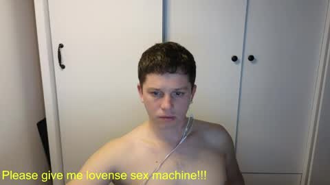 st1vemaster01 online show from May 5, 2:25 pm