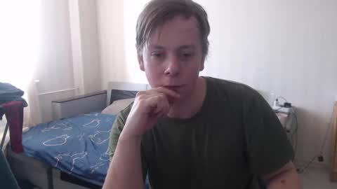 Snapshot of st_rudy chatting on February 23, 12:35 pm Joe Peach online show from February 23, 12:35 pm