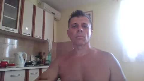 Snapshot of stacattoff chatting on August 3, 10:21 am stacattoff online show from August 3, 10:21 am