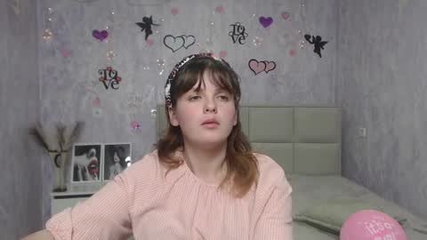 Stacey online show from February 12, 3:49 pm