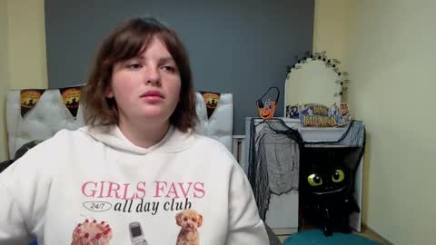 Stacey online show from October 19, 5:30 am