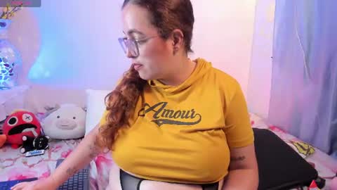 Stacy Boobs  online show from July 28, 12:48 pm