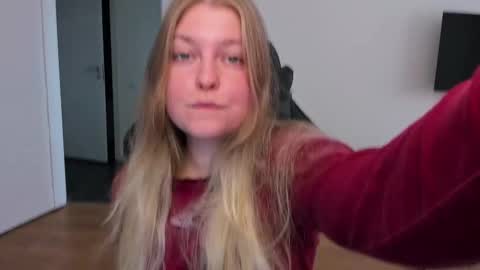 Snapshot of stacy_miraclee chatting on October 3, 11:07 am Stacy online show from October 3, 11:07 am