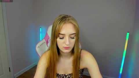 Snapshot of stacy_riiver chatting on February 4, 2:32 pm Stacy Mon Tue Wed Thu Fri Sun GMT GMT 3 1000am - 0400pm online show from February 4, 2:32 pm