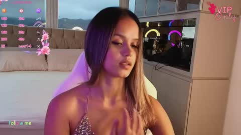 Snapshot of stacy_tylerr chatting on May 19, 7:09 pm Stacy Tyler online show from May 19, 7:09 pm
