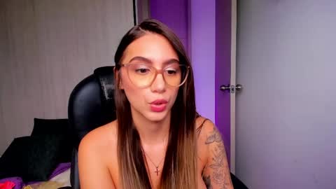 Stacy Conner online show from April 30, 8:57 pm