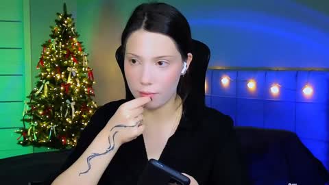 Snapshot of stacygonzales_ chatting on December 21, 6:41 am Bye bye dear See you on December 3st online show from December 21, 6:41 am