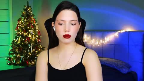 Snapshot of stacygonzales_ chatting on January 3, 9:25 am Bye bye dear See you on December 3st online show from January 3, 9:25 am