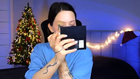 Snapshot of stacygonzales_ chatting on January 24, 7:08 am Bye bye dear See you on December 3st online show from January 24, 7:08 am