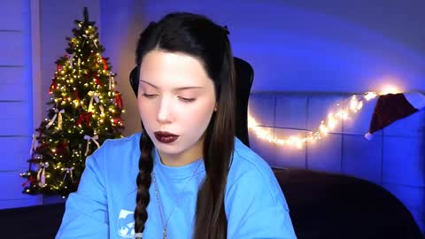 Snapshot of stacygonzales_ chatting on January 24, 10:11 am Bye bye dear See you on December 3st online show from January 24, 10:11 am