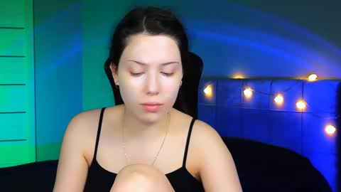 Snapshot of stacygonzales_ chatting on February 4, 9:28 am Bye bye dear See you on December 3st online show from February 4, 9:28 am