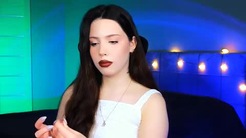 Snapshot of stacygonzales_ chatting on February 26, 9:32 am Bye bye dear See you on December 3st online show from February 26, 9:32 am