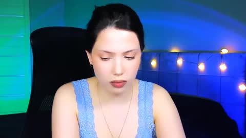 Snapshot of stacygonzales_ chatting on March 1, 8:34 am Bye bye dear See you on December 3st online show from March 1, 8:34 am