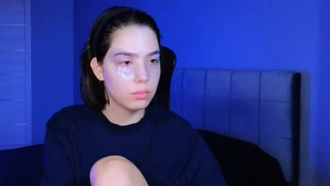 Snapshot of stacygonzales_ chatting on September 13, 10:15 am Bye bye dear See you on December 3st online show from September 13, 10:15 am