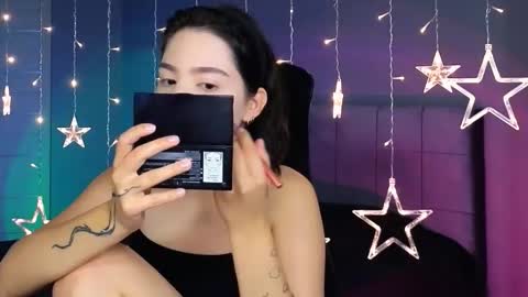 Snapshot of stacygonzales_ chatting on September 23, 7:11 am Bye bye dear See you on December 3st online show from September 23, 7:11 am