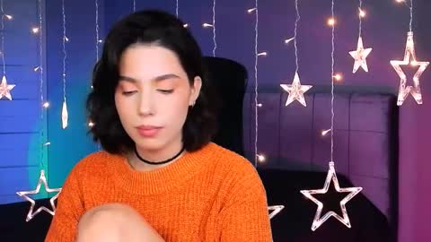 Snapshot of stacygonzales_ chatting on October 1, 10:10 am Bye bye dear See you on December 3st online show from October 1, 10:10 am