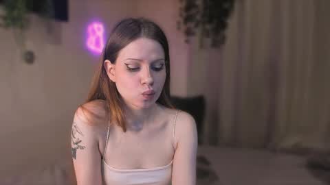 stacyloveforu online show from May 8, 1:33 am