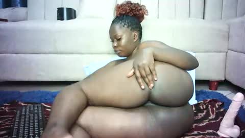 Snapshot of stacysweet69 chatting on June 11, 2:04 pm all yours online show from June 11, 2:04 pm