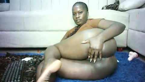 Snapshot of stacysweet69 chatting on June 19, 4:22 pm all yours online show from June 19, 4:22 pm