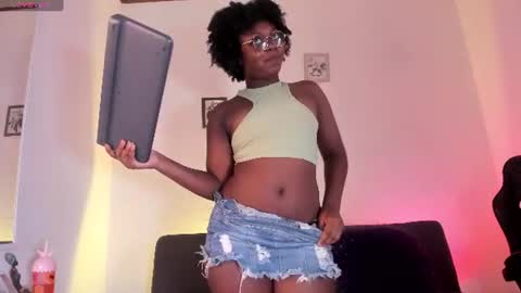 staicy online show from August 2, 2:04 pm