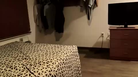 Snapshot of staightupdownbad chatting on November 13, 3:05 am Straightupdownbad online show from November 13, 3:05 am