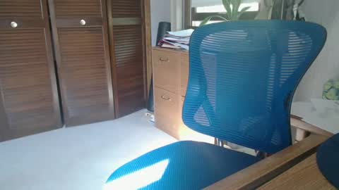 StanmycockUp online show from October 7, 3:20 pm