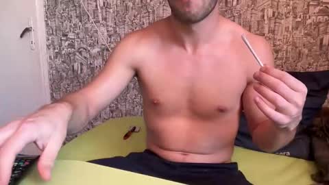 Snapshot of stann145 chatting on December 14, 7:14 am Stan online show from December 14, 7:14 am