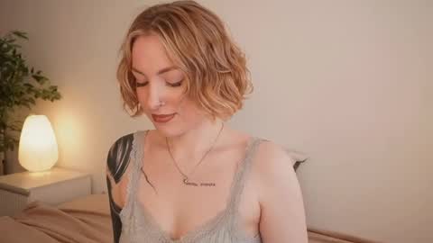 Kristina online show from April 14, 1:39 pm