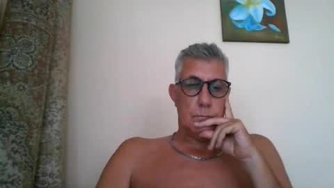 star0806666a online show from August 4, 8:06 am