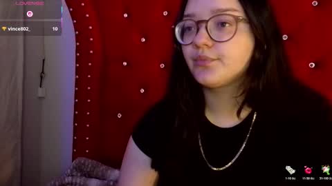 Snapshot of star_ls chatting on December 17, 10:05 pm Star online show from December 17, 10:05 pm