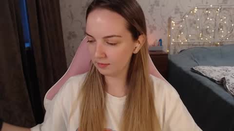 Alice online show from December 21, 3:03 am