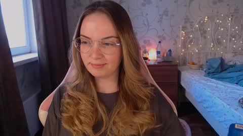 Snapshot of star_shopping chatting on December 25, 8:29 am Alice online show from December 25, 8:29 am