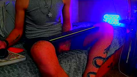 Snapshot of starboy0511 chatting on October 7, 9:01 pm Star7Chaos online show from October 7, 9:01 pm