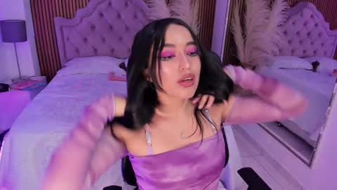 Snapshot of starbutterflyy_ chatting on February 8, 5:11 am STAR online show from February 8, 5:11 am